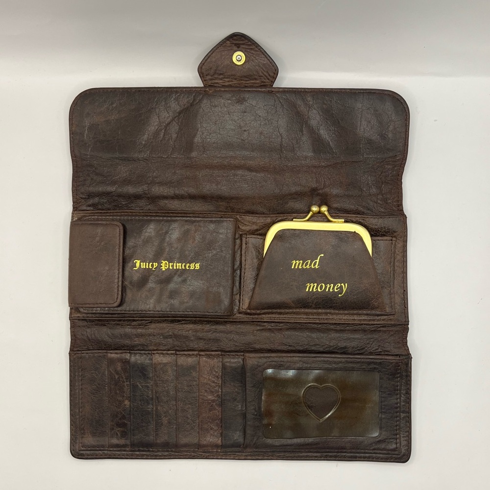 Juicy Couture Clutch Wallet Used - Picture 5 of 8